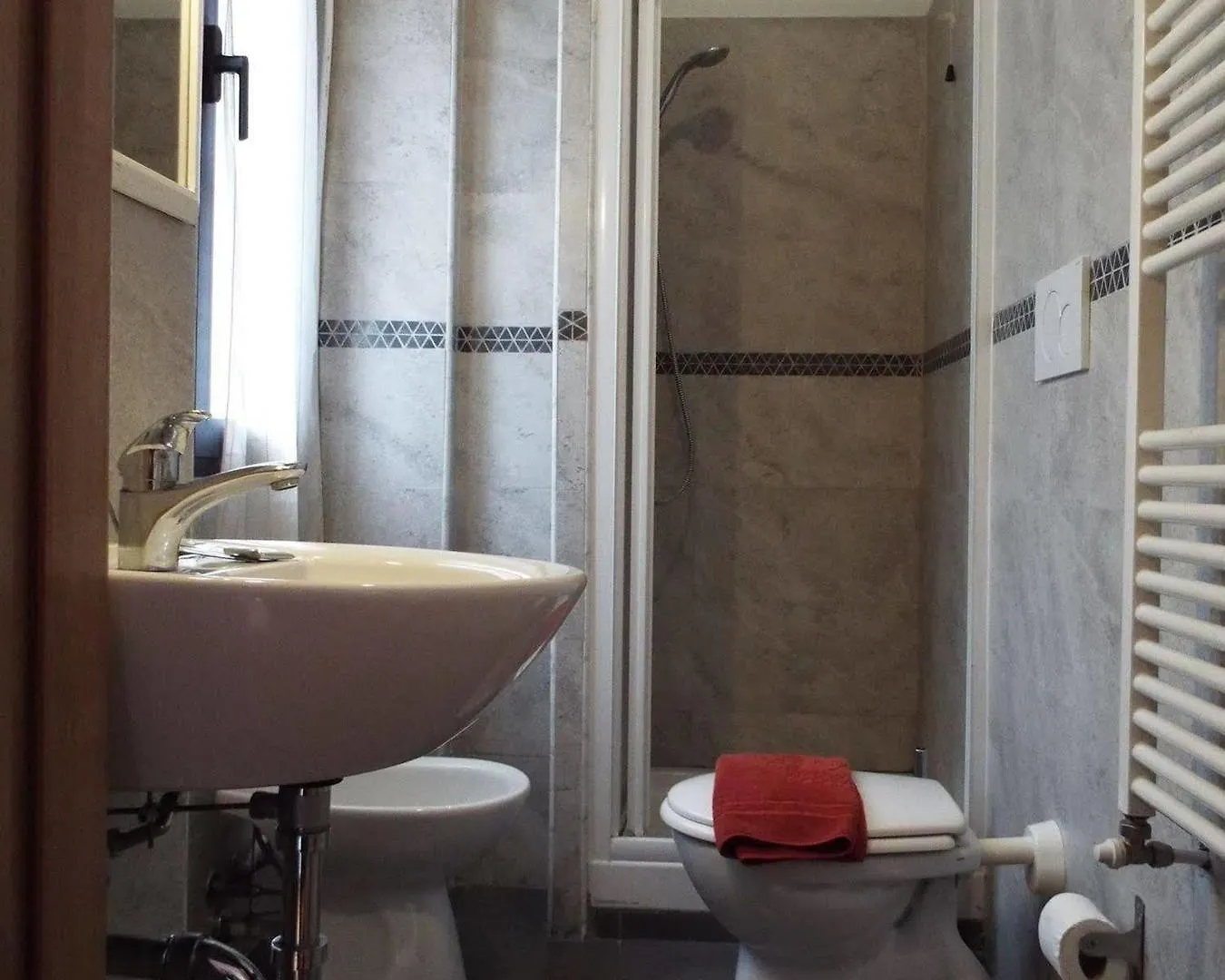 Hotel 26 Milan 2*,