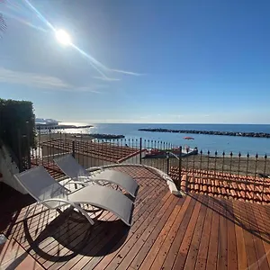 Rita Sea Front View - Parcheggio Gratuito In Italy